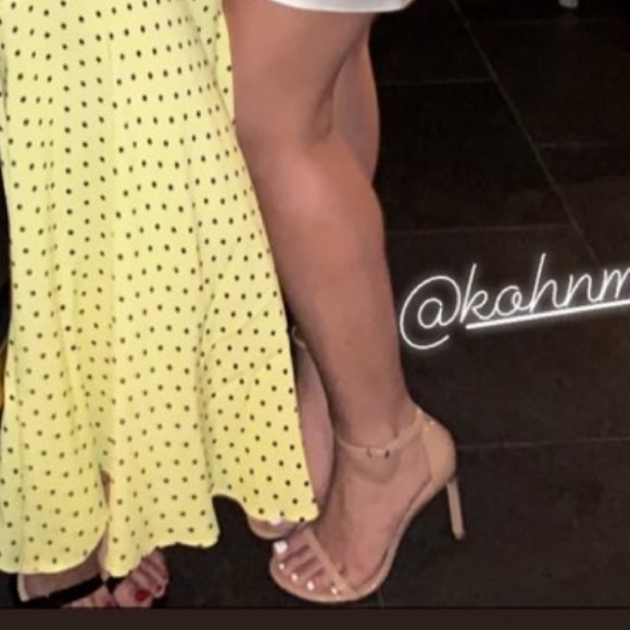 stuart weitzman 100 SANDAL - Picture 9 of 9